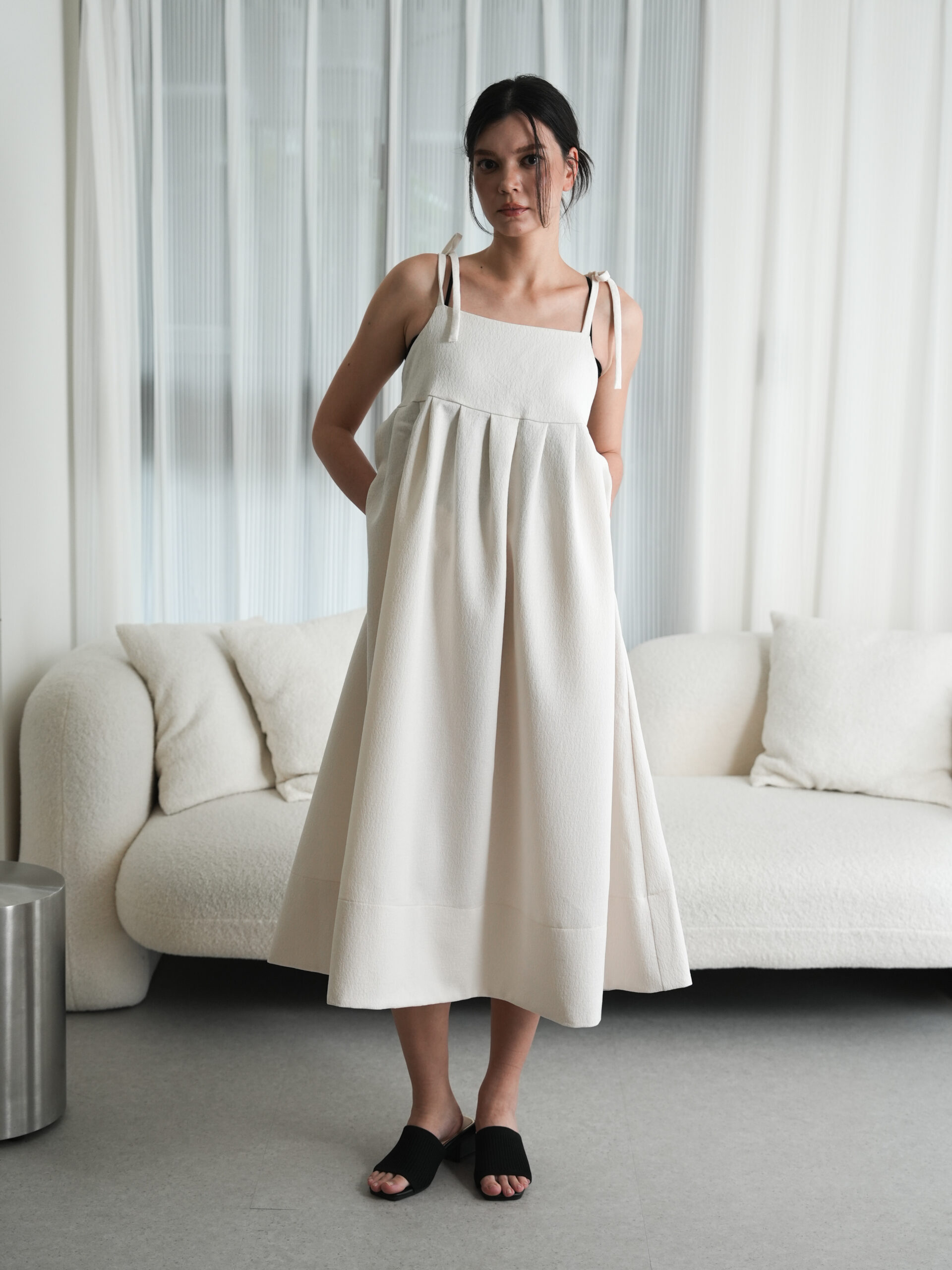 立體紋理綁帶細肩帶長裙 Jacquard Cami Tie-Strap Long Dress - Image 3